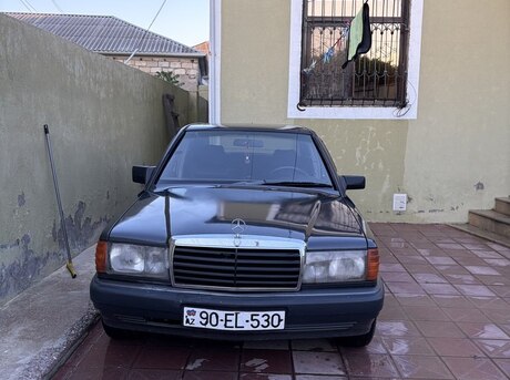 Mercedes 190
