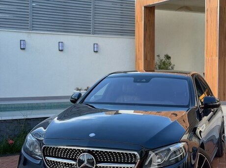 Mercedes E 300