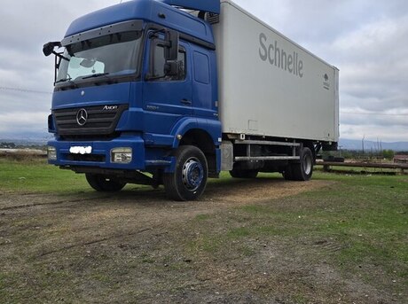 Mercedes Axor 1824