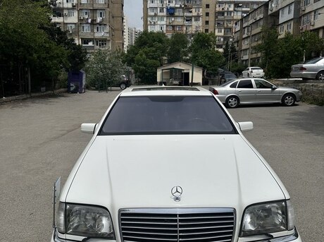 Mercedes S 320