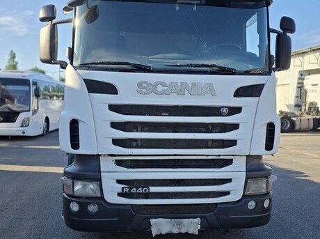 Scania R440