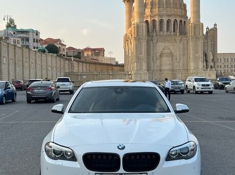 BMW 528