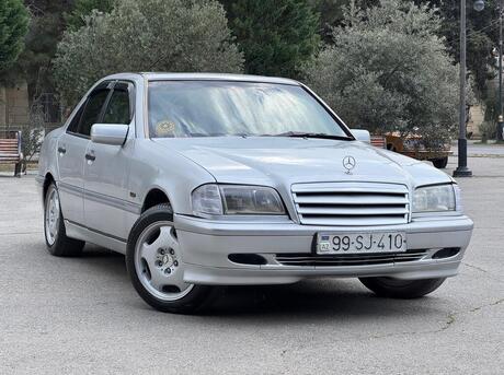 Mercedes C 220