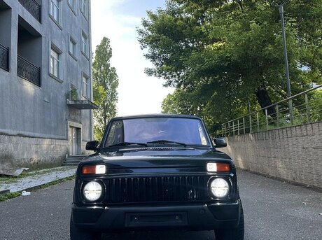 LADA (VAZ) Niva