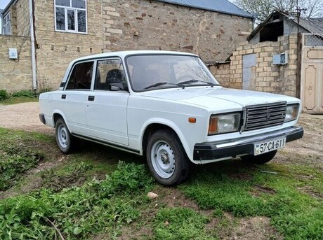 LADA (VAZ) 2107