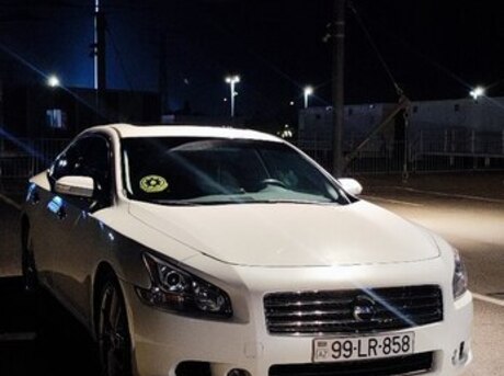 Nissan Maxima