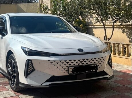 Changan Uni-V iDD