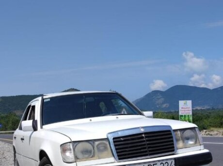 Mercedes 200 D