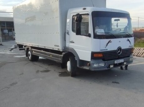 Mercedes Atego 815