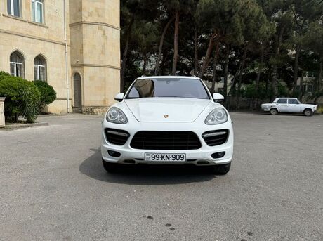 Porsche Cayenne Turbo