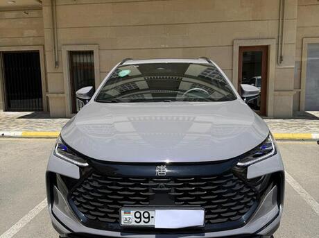 BYD Tang