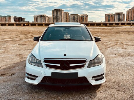 Mercedes C 250