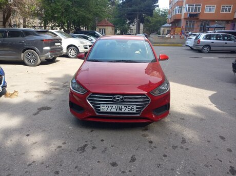 Hyundai Accent