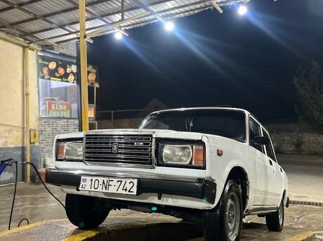 LADA (VAZ) 2107
