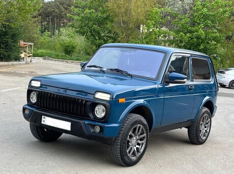 LADA (VAZ) Niva