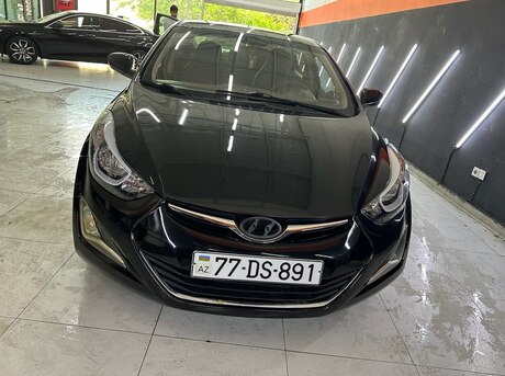 Hyundai Elantra