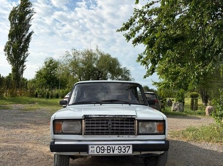 LADA (VAZ) 2107
