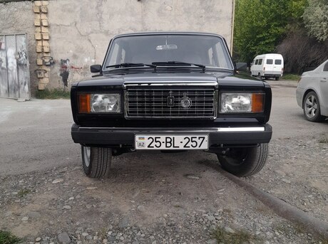 LADA (VAZ) 2107