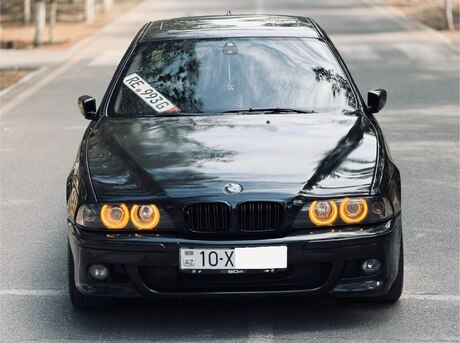 BMW 528