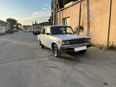 LADA (VAZ) 2107