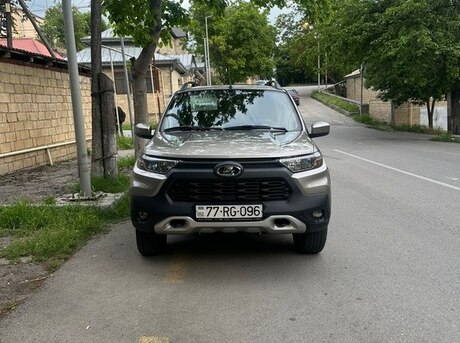 LADA (VAZ) Niva Travel