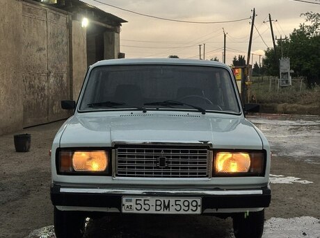LADA (VAZ) 2107
