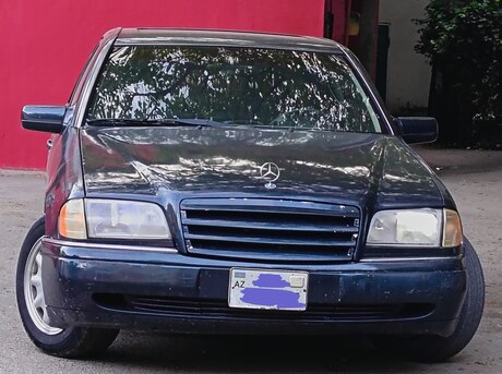 Mercedes C 250