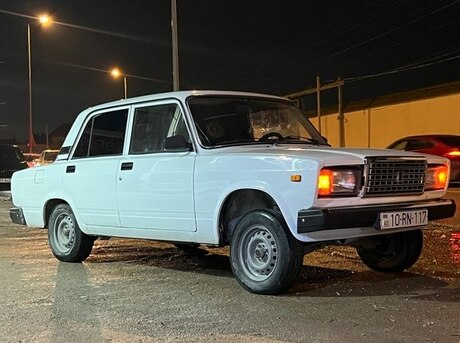 LADA (VAZ) 2107