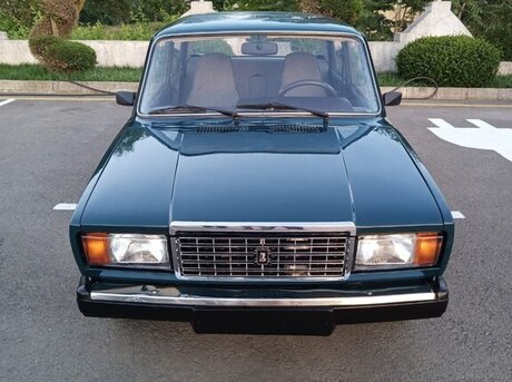 LADA (VAZ) 2107