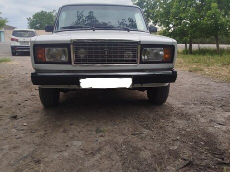 LADA (VAZ) 2107