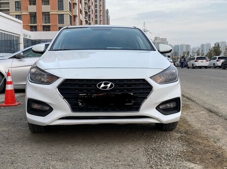 Hyundai Accent