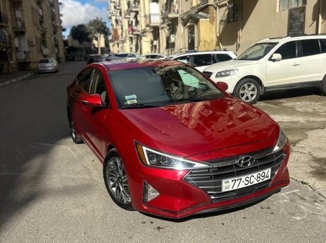 Hyundai Elantra