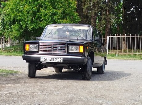 LADA (VAZ) 2107