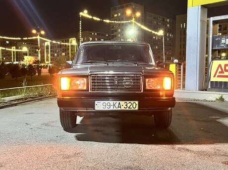 LADA (VAZ) 2107
