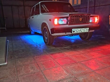 LADA (VAZ) 2107