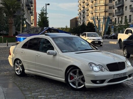 Mercedes C 230