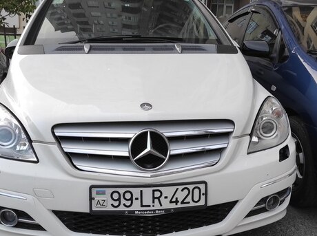 Mercedes B 170