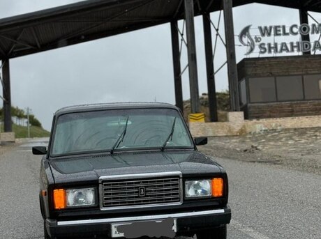 LADA (VAZ) 2107