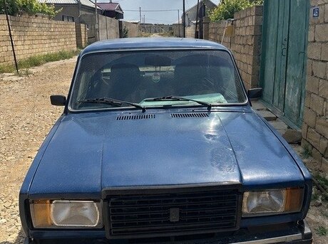 LADA (VAZ) 2107