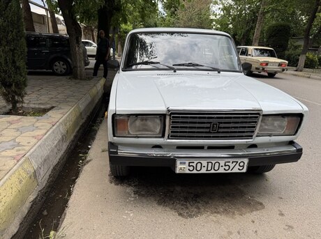 LADA (VAZ) 2107