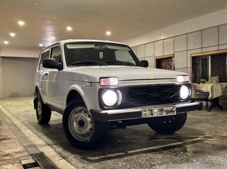 LADA (VAZ) Niva