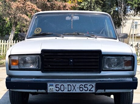 LADA (VAZ) 2107
