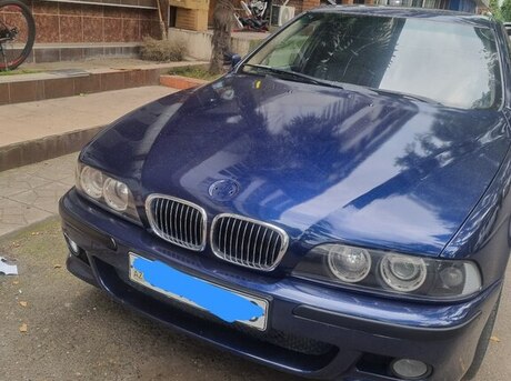 BMW 523