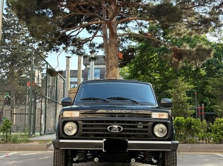 LADA (VAZ) Niva