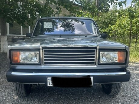 LADA (VAZ) 2107