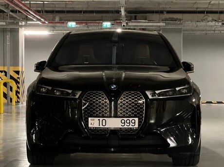 BMW iX