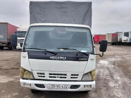 Isuzu NKR 66 E