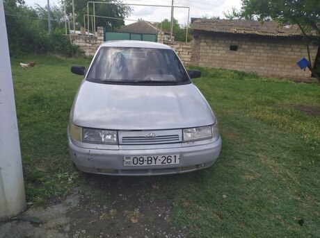 LADA (VAZ) 2110