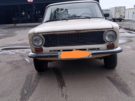 LADA (VAZ) 21011