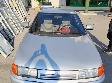 LADA (VAZ) 2112